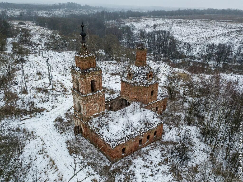 Новое Павшино Дубенский район. Храм деревня Вязовна. Усадьба Белевского района. Заброшенные церкви Белевский район. Тульские заброшенные деревни