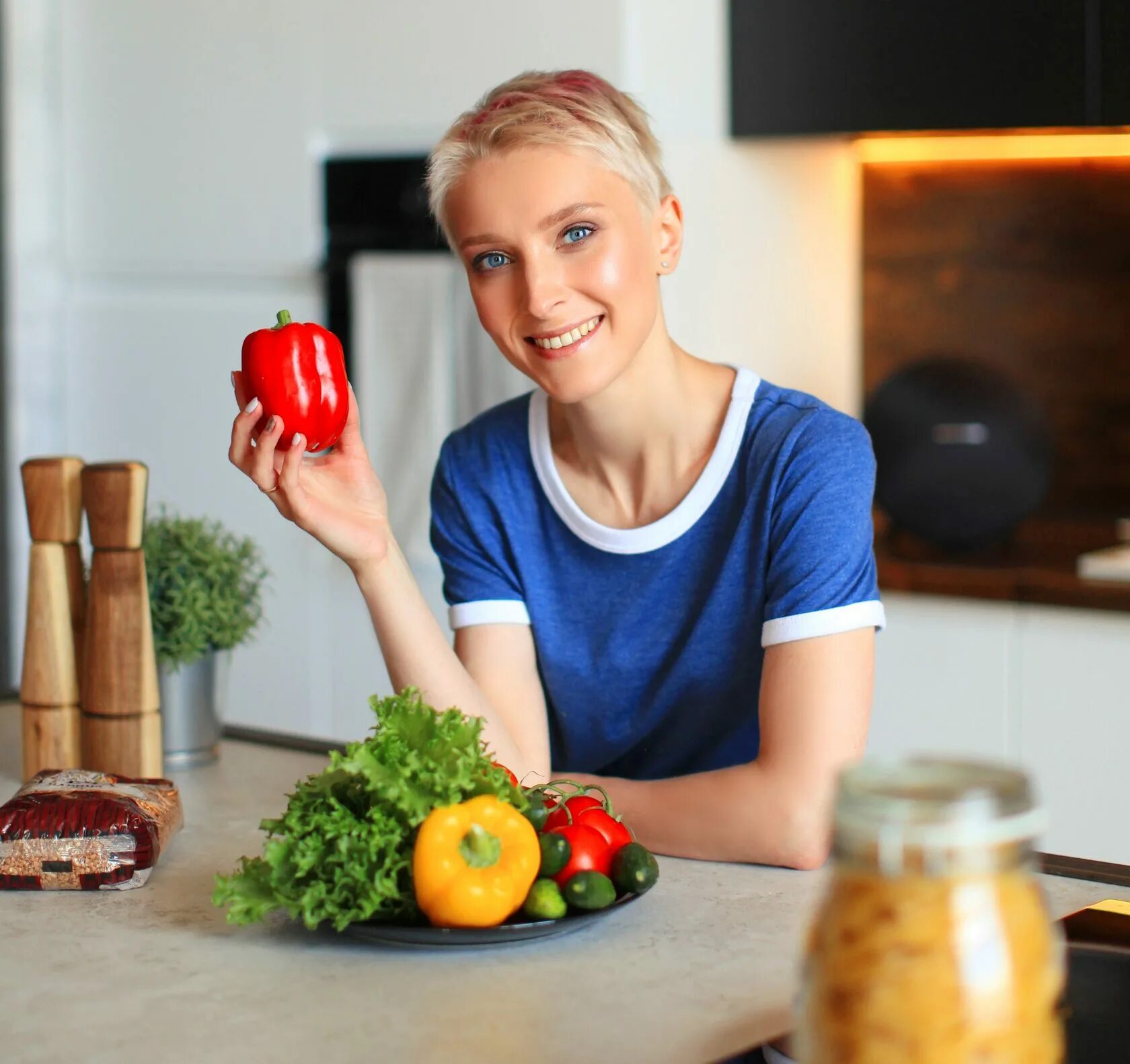Доктор нутрициолог. Девушка диетолог. Наталья самойленко диетолог. Ксения черная. Реальный диетолог.