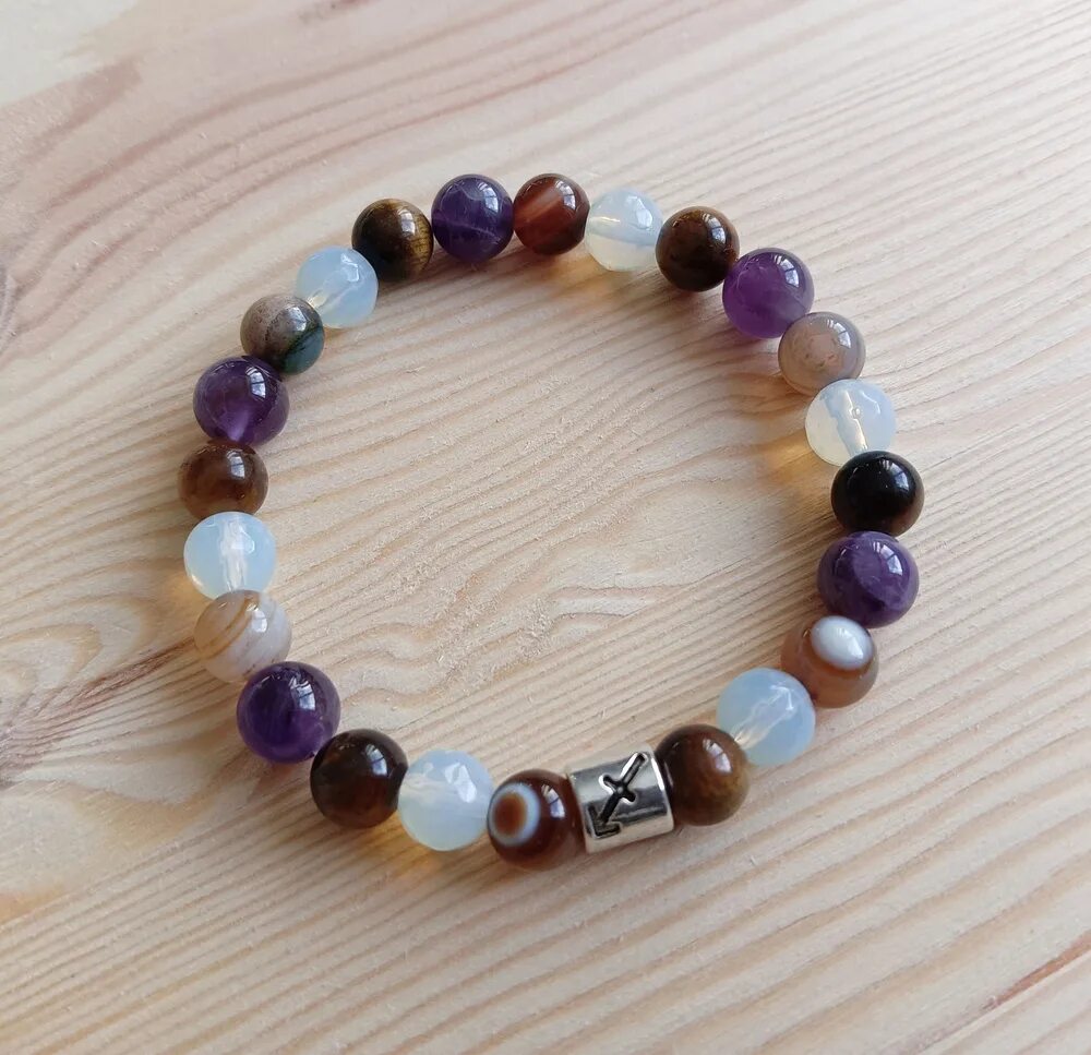 Гранат камень. Браслет для стрельцов из камней. Астрологический браслет. Браслет для стрельцов из камней. Агат камень стрелец.