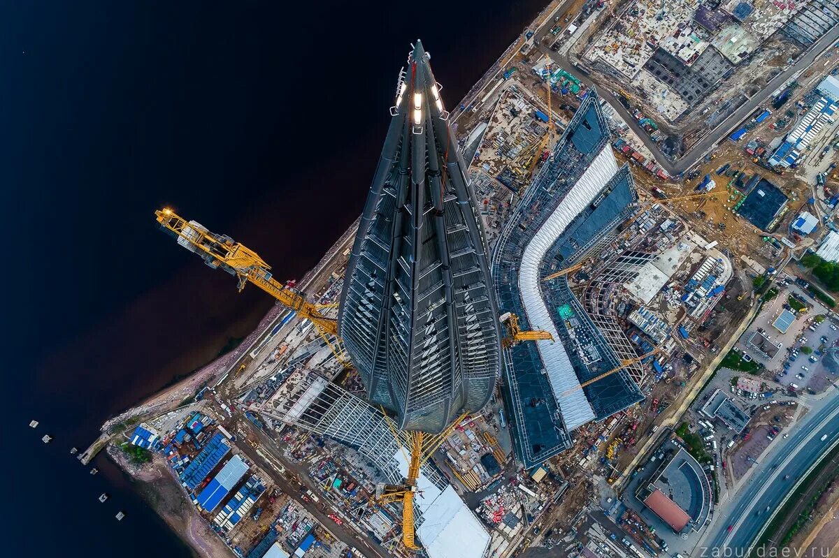 Башня 20 метров. Лахта центр санкт-петербург небоскреб. башня лахта центр.