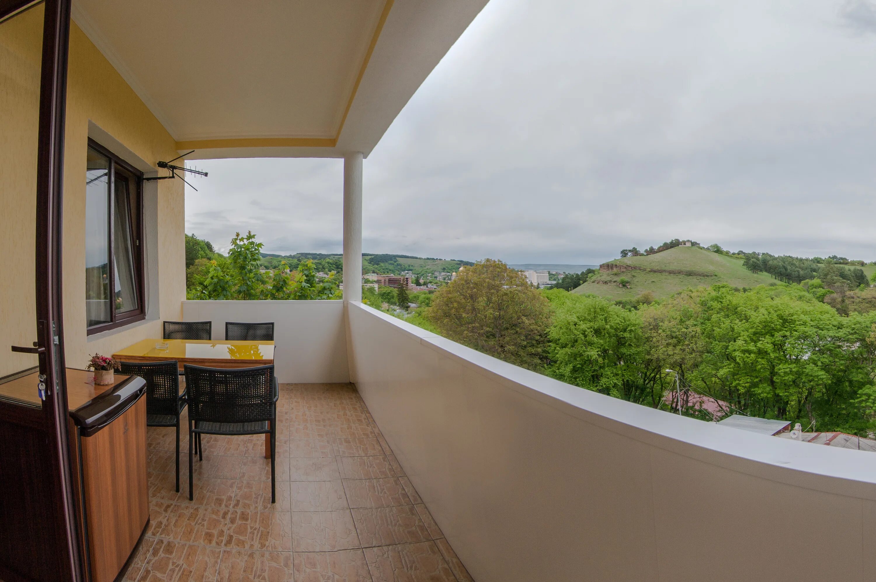 Гостевой дом арка. Arka room спб. Arka room спб. Деревянный гостевой дом кисловодск володарского 6. Гостевой дом арка.