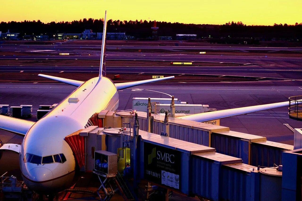 Flights airports