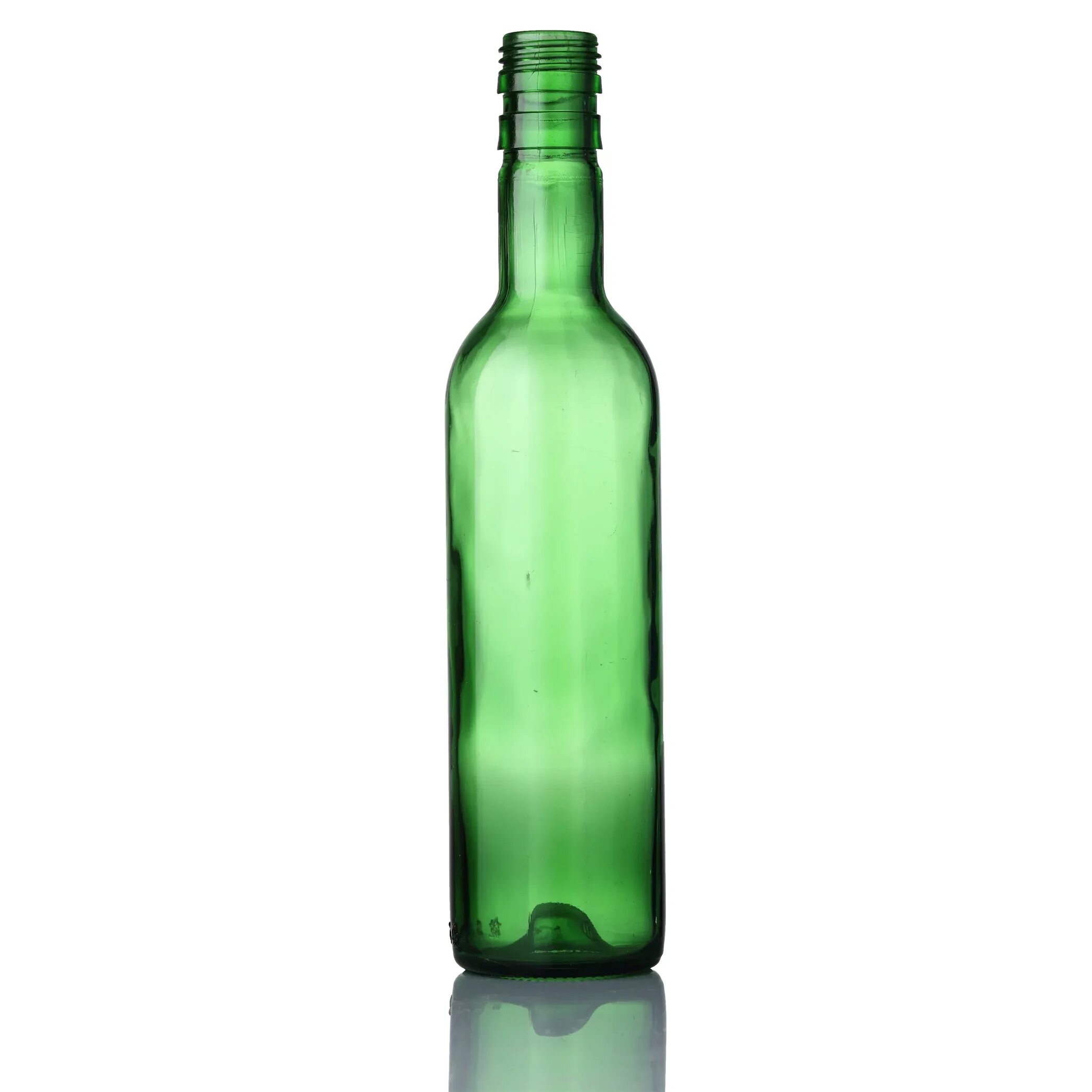 Стеклянная бутылка. В бутылке зеленый. Бутылка зеленое стекло. Бутфлка зелёная стеклянная. Бутылки зеленого цвета