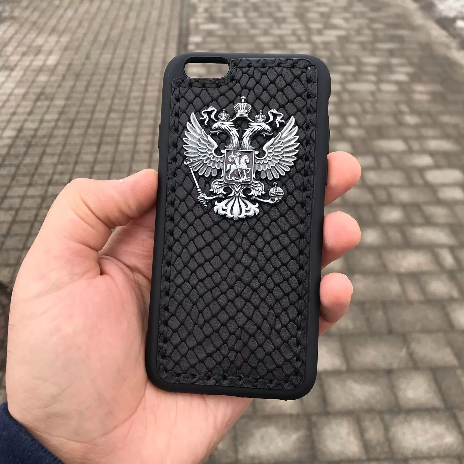 Чехол на айфон 11 тинькофф. Iphone 6s чехол gerb uzb. Чехол Rammstein iphone 6s. Чехол ЧВК на айфон 11. Чехол для телефона blade