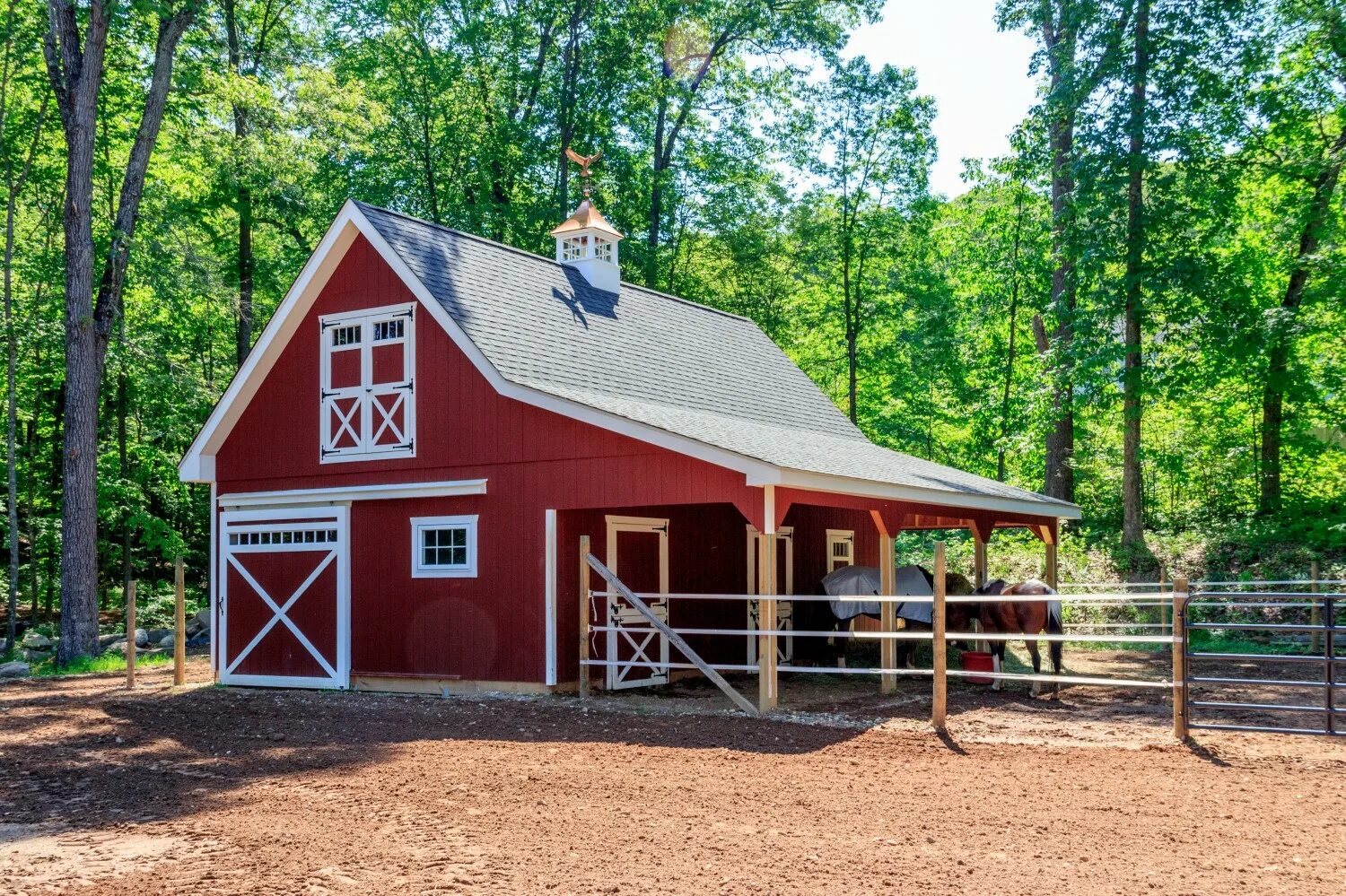 Амбар конюшня Америка. Ферма Амбар. Амбар ферма США. Конюшня Solana stables. Маленькие конюшни