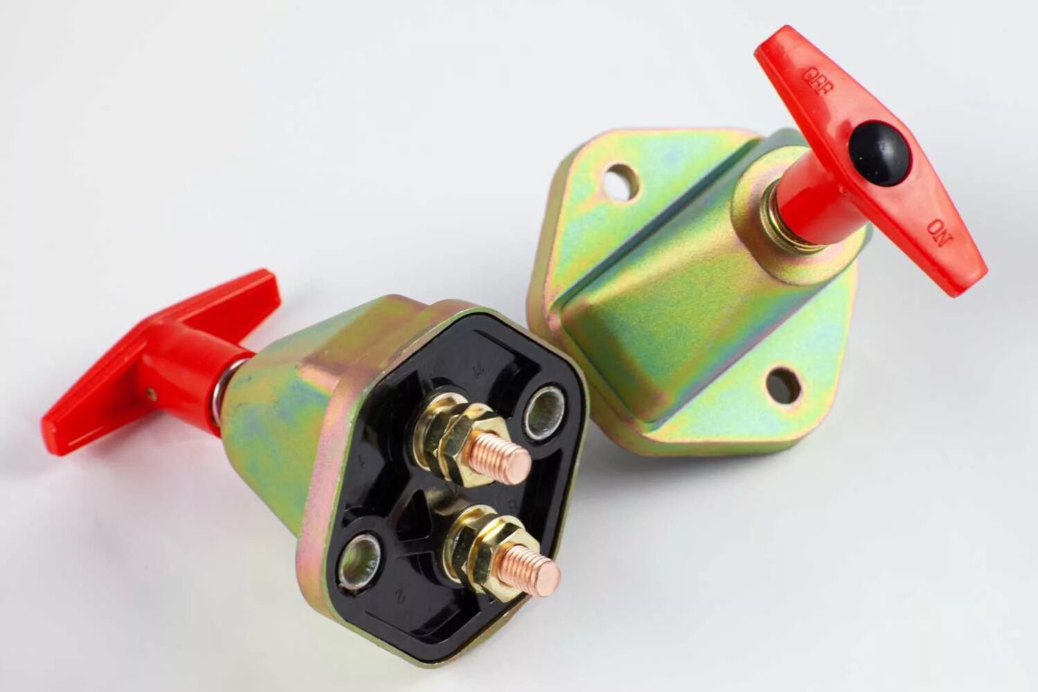 Выключатель массы аккумуляторной батареи для прадо. Дистанционный выключатель массы ip65 (допог). Выключатель массы off-on-out 14. Выключатель аккумулятора (массы) howo wg9100760100. 385.