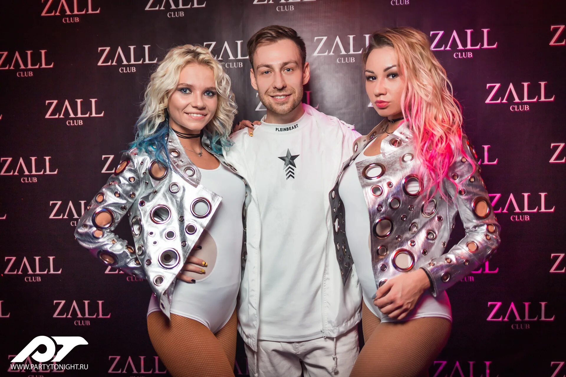 ночной клуб zall на братиславской. Zall братиславская. ночной клуб zall на братиславской. клуб zall. ночной клуб зал на братиславской.