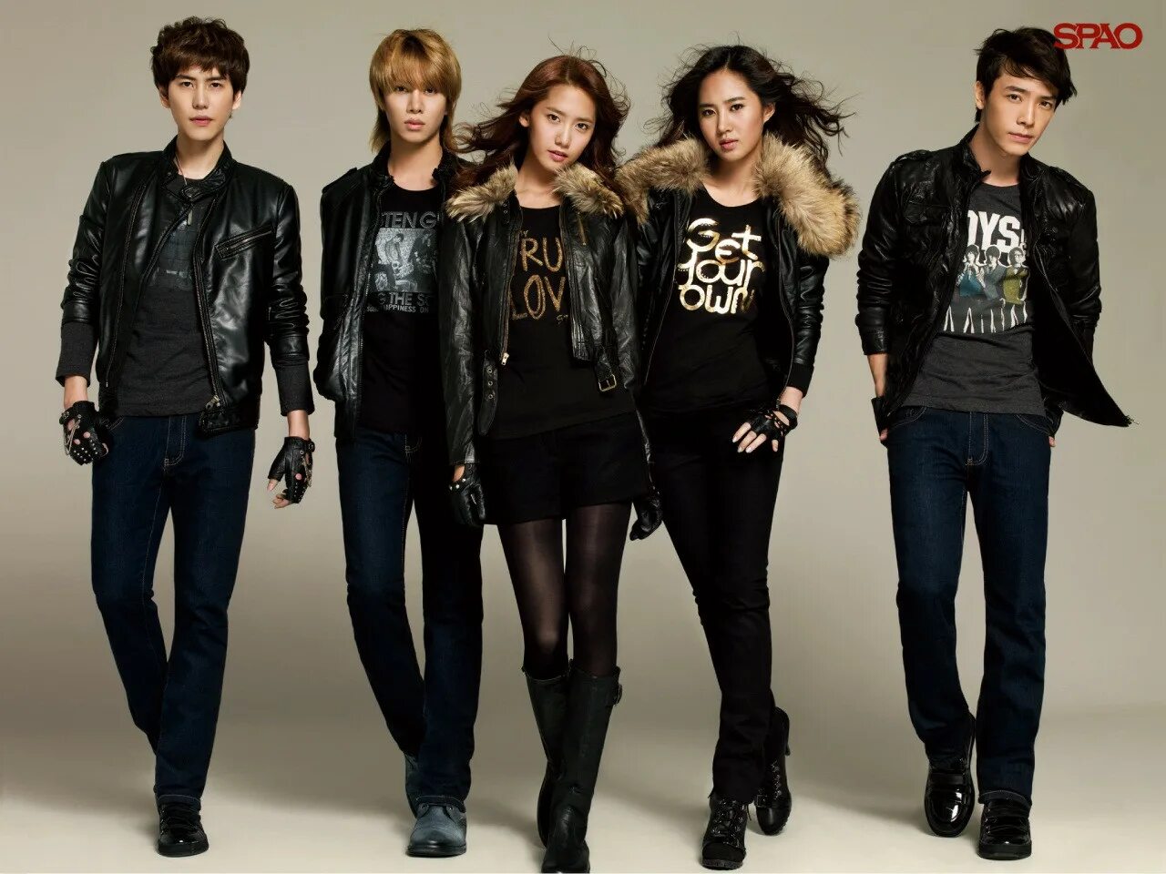 Как называется популярная группа. Super junior and snsd. super m корейская группа. популярные современные группы. самая популярная группа в мире.
