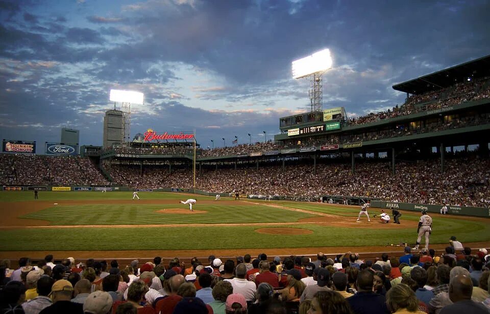 Бейсбол 5. Фенуэй парк Бостон. Бостон ред Сокс стадион. Fenway Park - a Baseball landmark Boston.