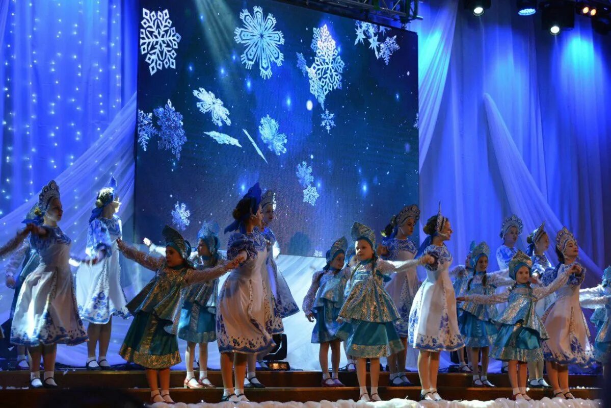 Snowпати 20/21. Песня на новый год на выступление. Песня на новый год на выступление. Тексты детских новогодних песен. Music box gold-новогодний концерт золотой хит-2021.