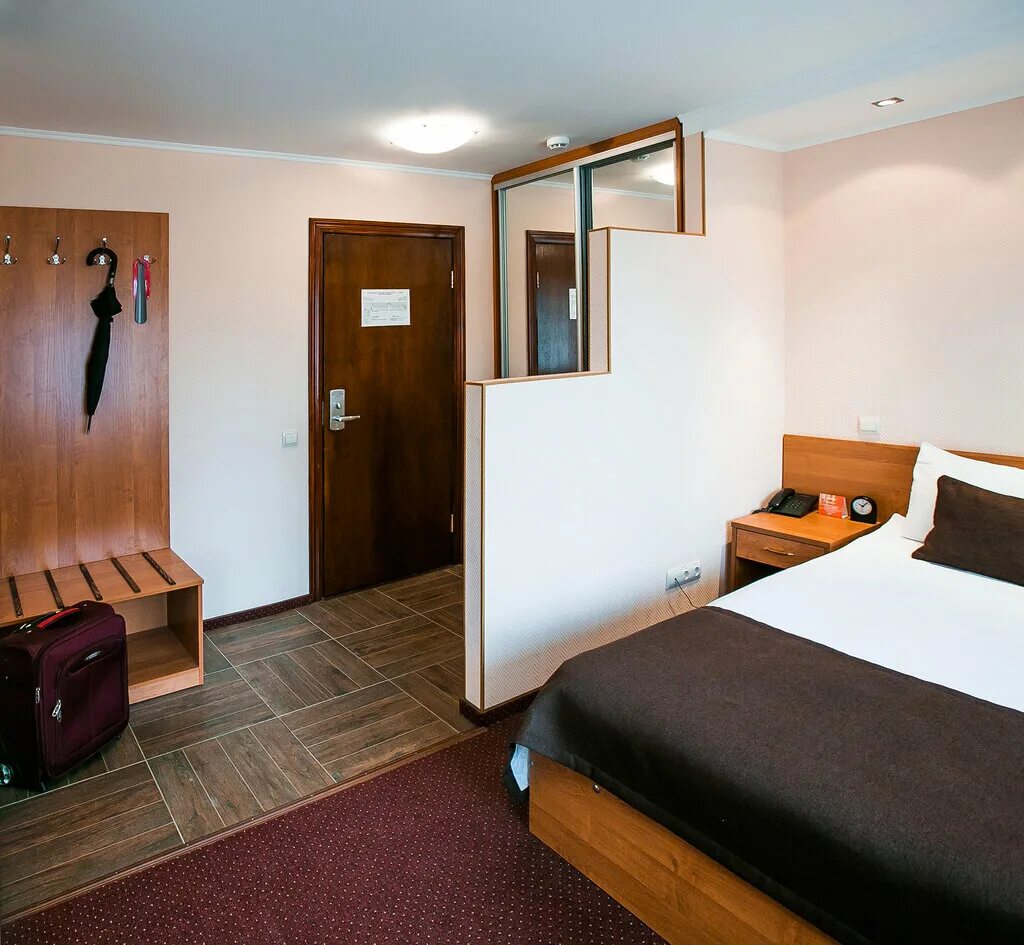 пермь отели гостиницы. гостиница «прикамье 3*» (пермь). гостиница амакс пермь. гостиница жемчужина в перми. аура сити отель.