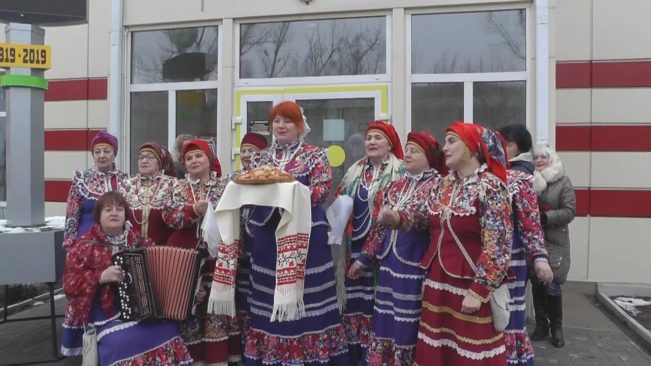 Подслушано зверево ростовской области. Традиции школы г.Зверево им Юркова. Новый год в Зверево. Зверево люди.