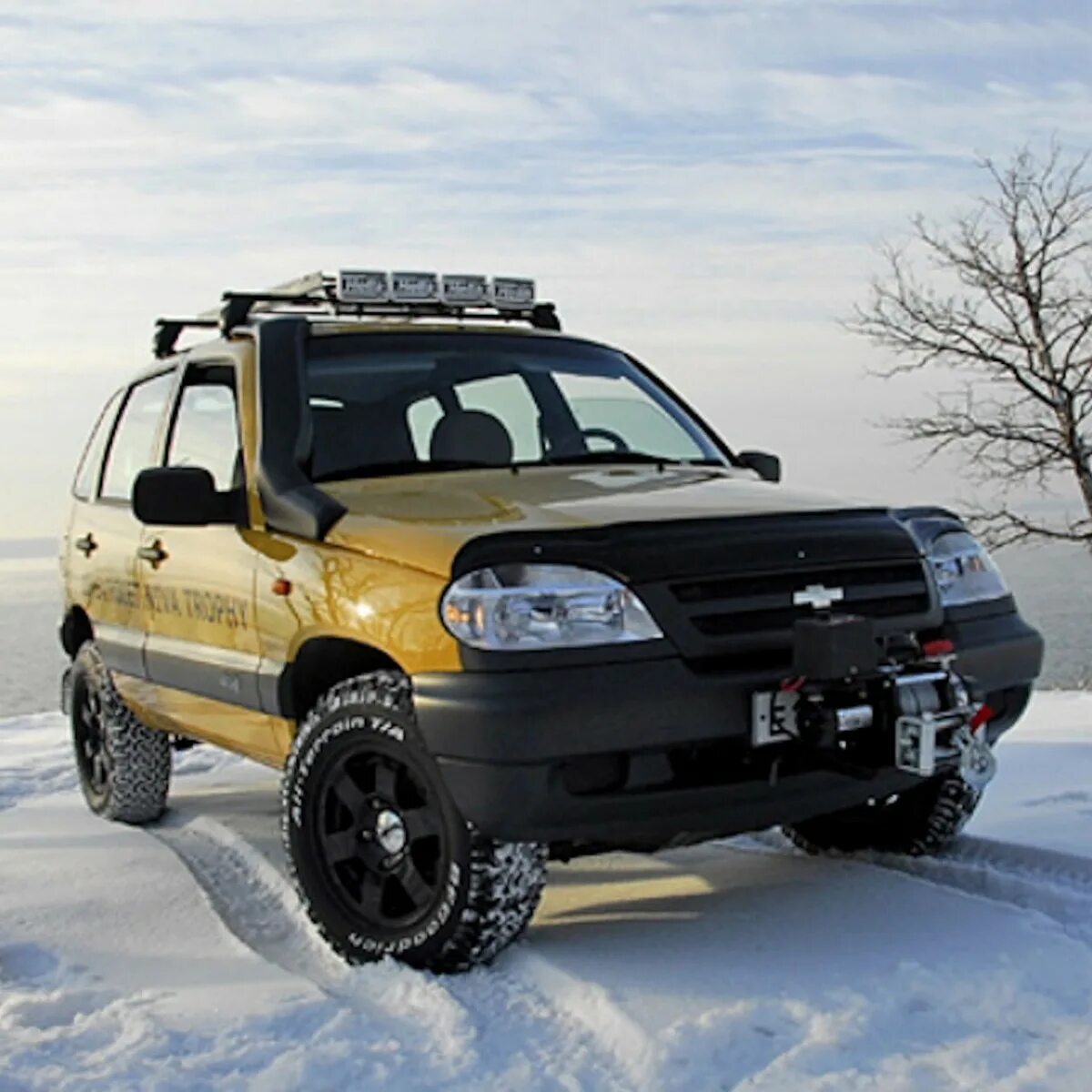 Работа шеви. Нива Шевроле и-511. Chevrolet Niva 2000. Chevrolet Niva внедорожный. Шевроле Нива трофи.