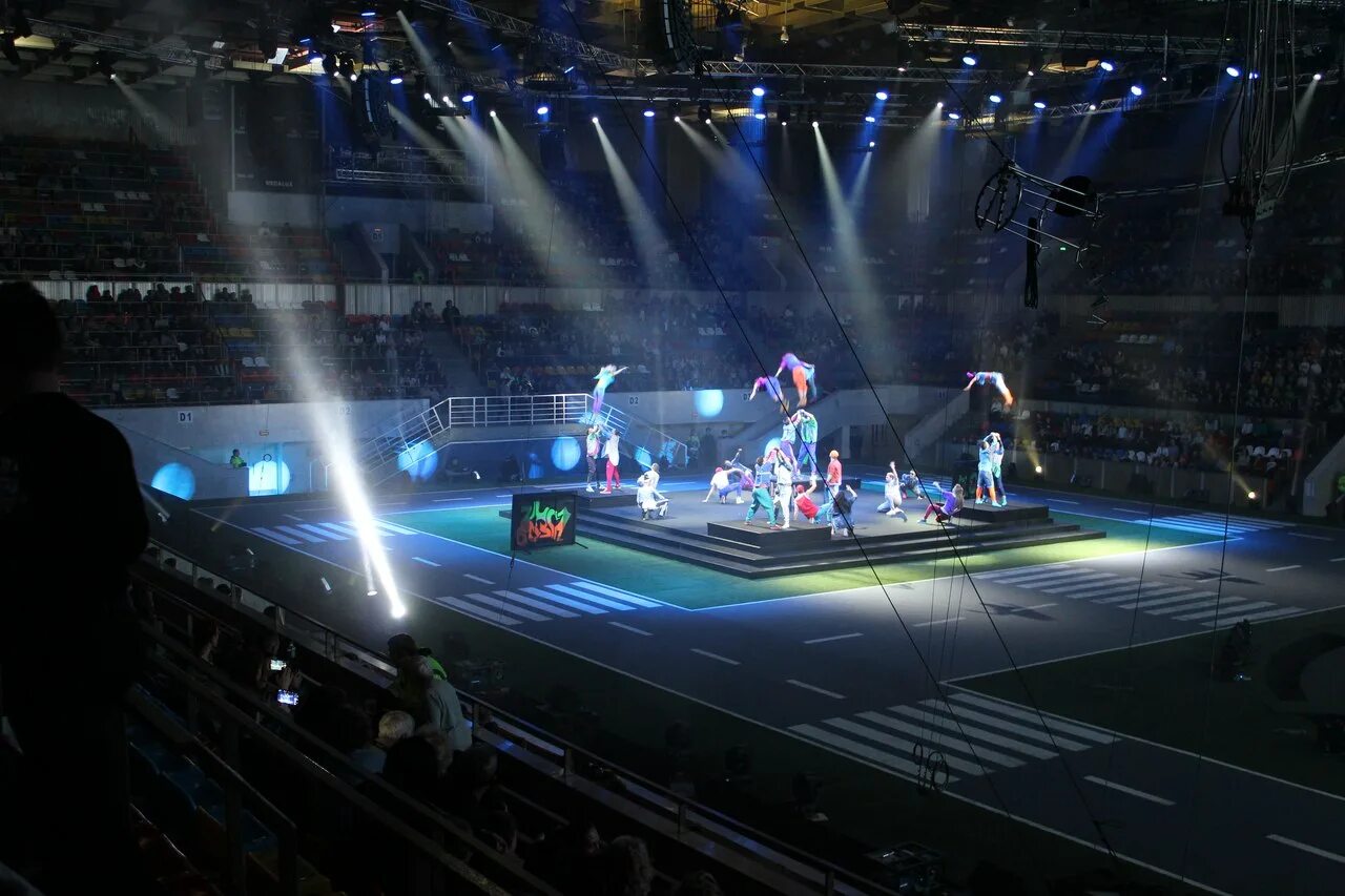 цирк запашных арена