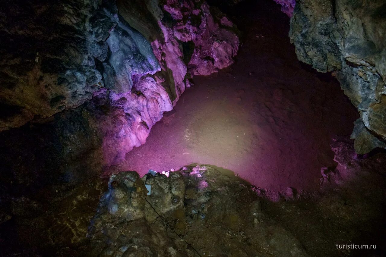 пещера нежная лаго наки. пещера азиш тау лагонаки. сталактиты "крылья ангела пещера азишская. пещера нежная лаго наки. пещера нежная лагонаки.