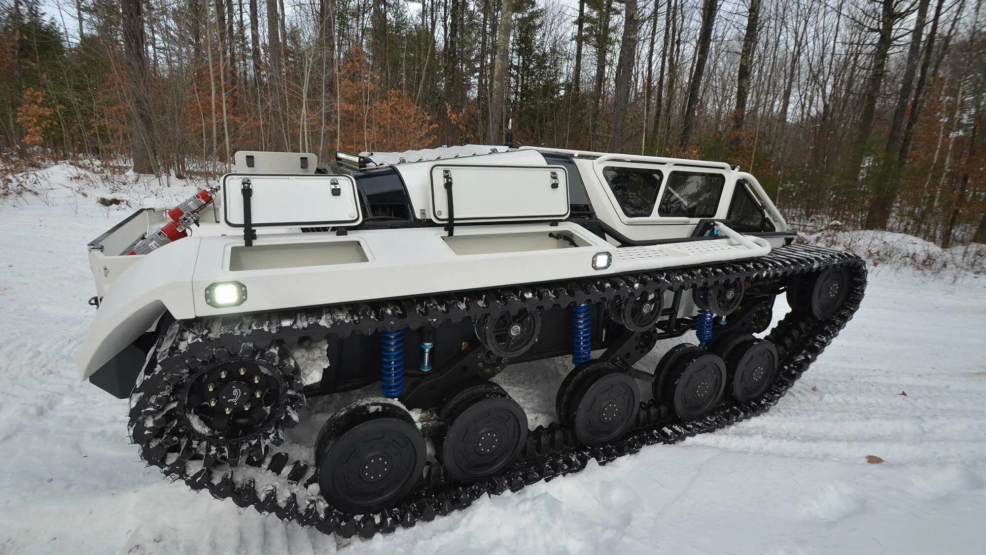 Ripsaw ev3-f4. Гусеничный вездеход Юкон. Гусеничный вездеход Рипсав. Гусеничный вездеход Ripsaw. Tracked atvs