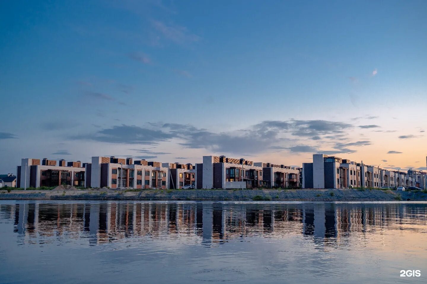 Светлый мир тихая гавань фото. Терраса тихая гавань нижний новгород. 1. Жк тихая гавань. Волжская гавань казань.