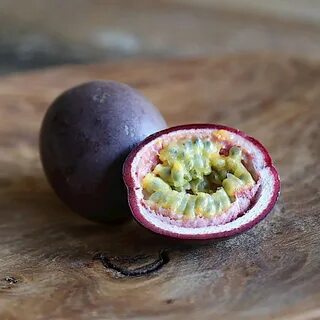 Косточки маракуйи