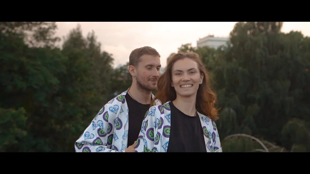 Mira 1 1 запись. Radi mira i lubvi мерч. radi mira i lubvi on tour. radi mira i lubvi толстовка. radi_mira_i_lubvi альбом.
