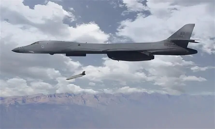 Jassm аналоги. Ракеты agm-158 jassm-er. agm-158c lrasm. jassm ракета. agm 158 b52.
