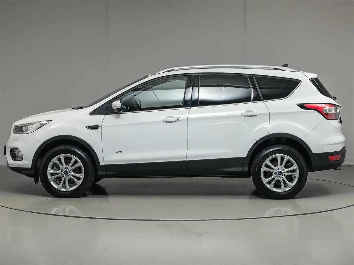 Форд Куга 2018 белый. Форд Куга 2017 белый. Ford Kuga 2 Рестайлинг. Форд Куга 2 Рестайлинг белый.