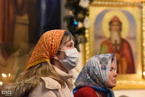 В церковь в шапке