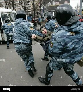 Включи омон
