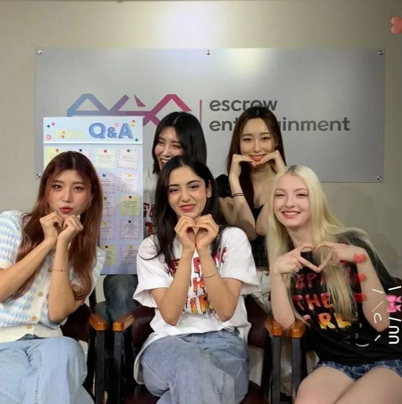 Ive кпоп группа участницы. Иша эксин. Witchers группа. Ive кпоп группа участницы. Иша эксин.