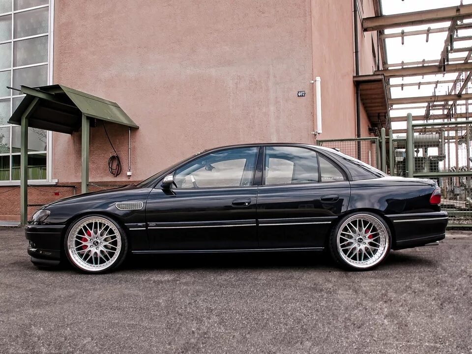 Тюнинг опель омега б. Opel Omega 2003 Tuning. Opel Omega b Tuning. Opel Omega BBS. Opel Omega b обвес.