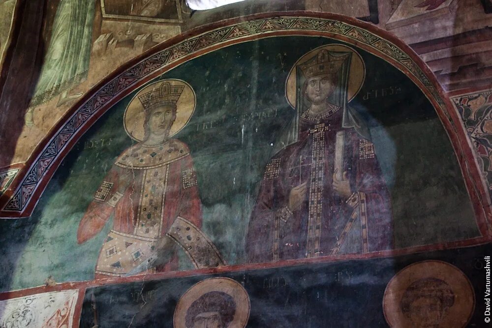 Фрески кинцвиси грузия. Убиси грузия. Фрески сванетии. Тимотесубани фрески. Фрески грузии.