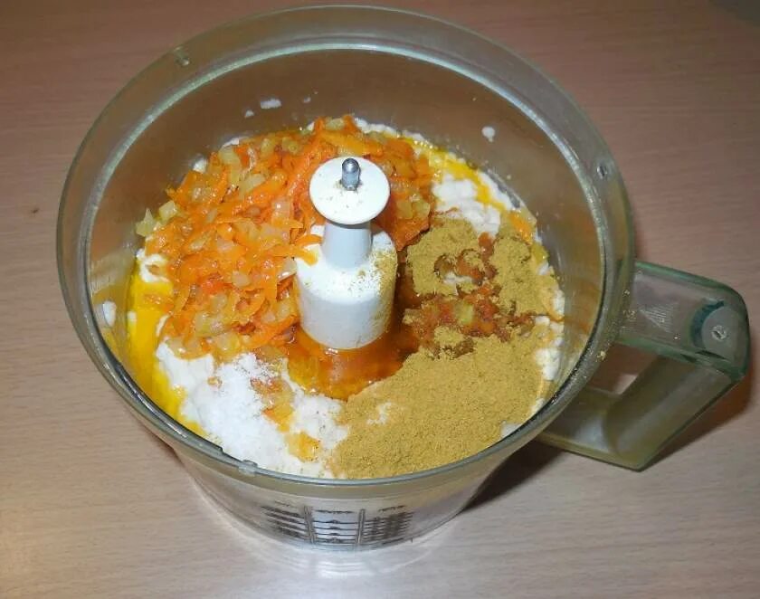 Паштет в блендере рецепты. Паштет из кабачков с грибами. Паштет в блендере рецепты. Блендер для паштета из печени. Измельчение печени блендером.