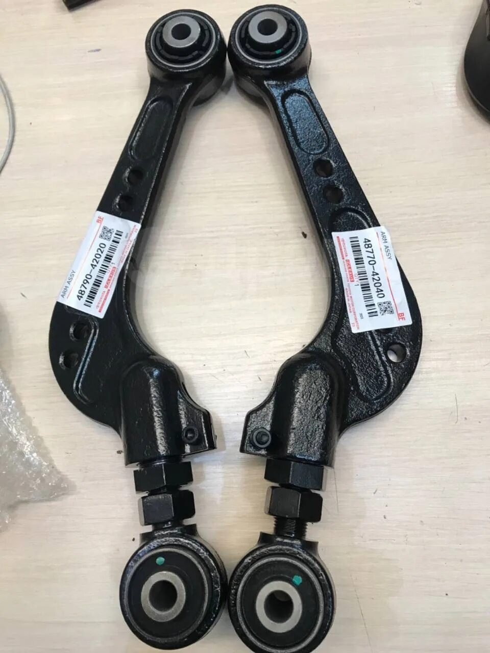 верхний задний рычаг рав 4