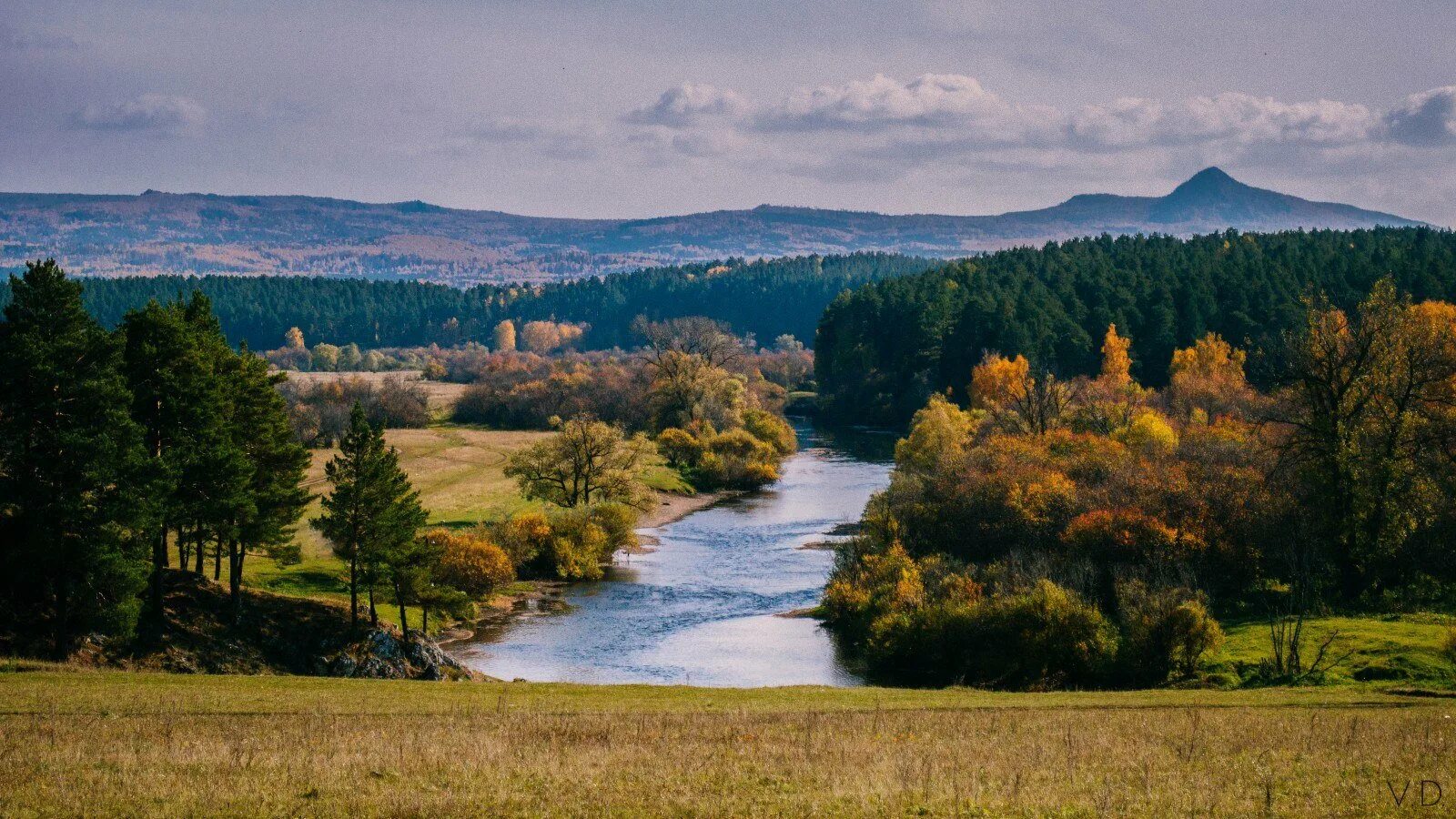 Белорецк урал. Скала Арский камень Башкирия. Белорецкий район Арский камень. Природа Башкортостана Арский камень. Арский камень река.