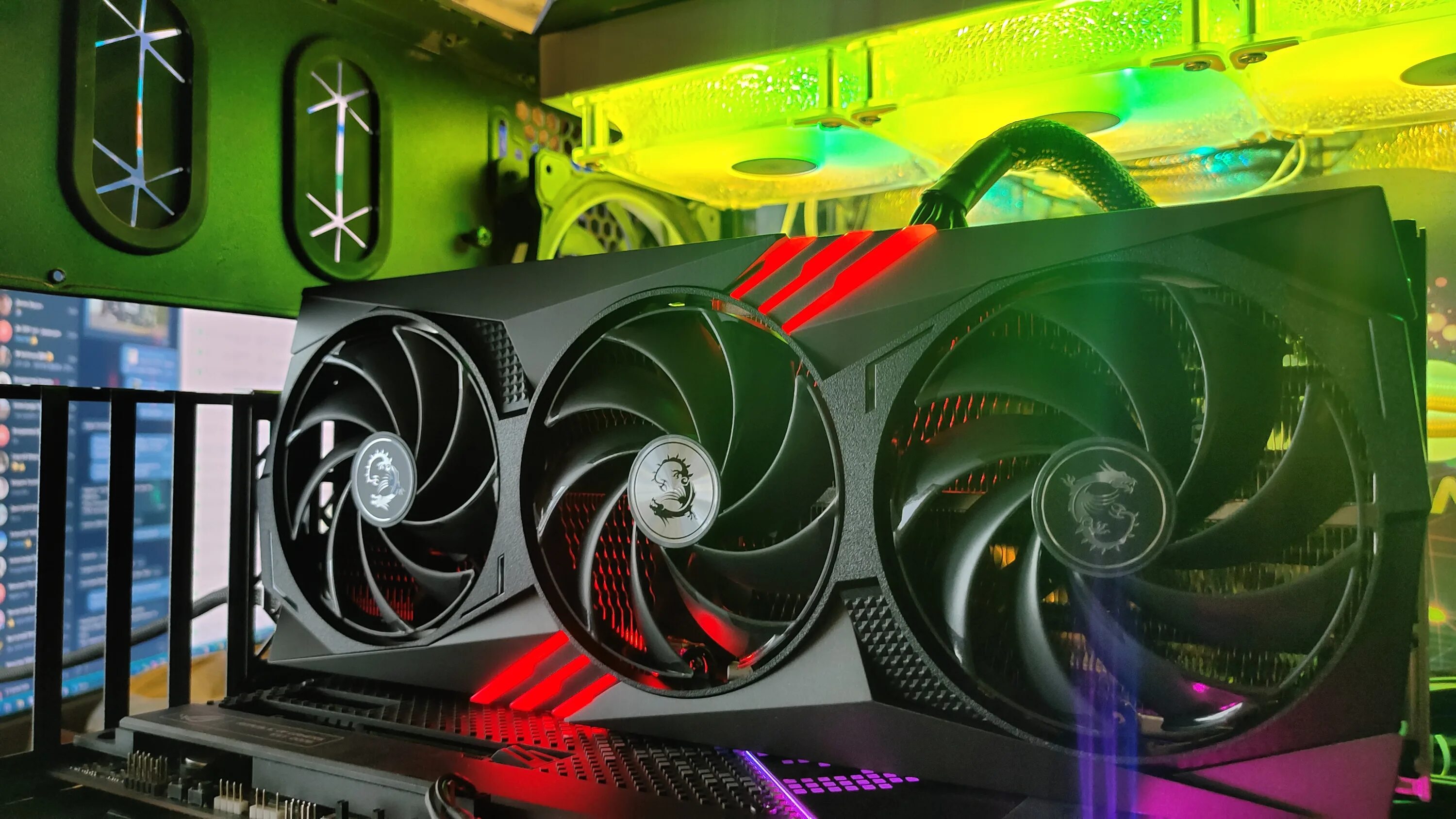 4070ti MSI. 4070ti водяное охлаждение. RTX 4070 ti 12 ГБ. Видеокарта 4070 ti. Geforce rtx 4070 ti gaming x trio