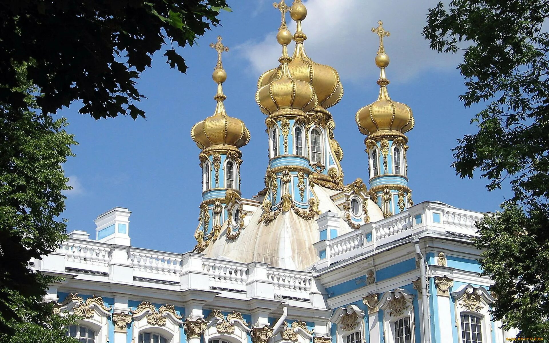 Каким образом церковь. Собор Воскресения Христова Санкт-Петербург. Свято-Успенский кафедральный собор Тула. Храм Покрова Пресвятой Богородицы в Филях. Николо-Богоявленский морской собор фото.