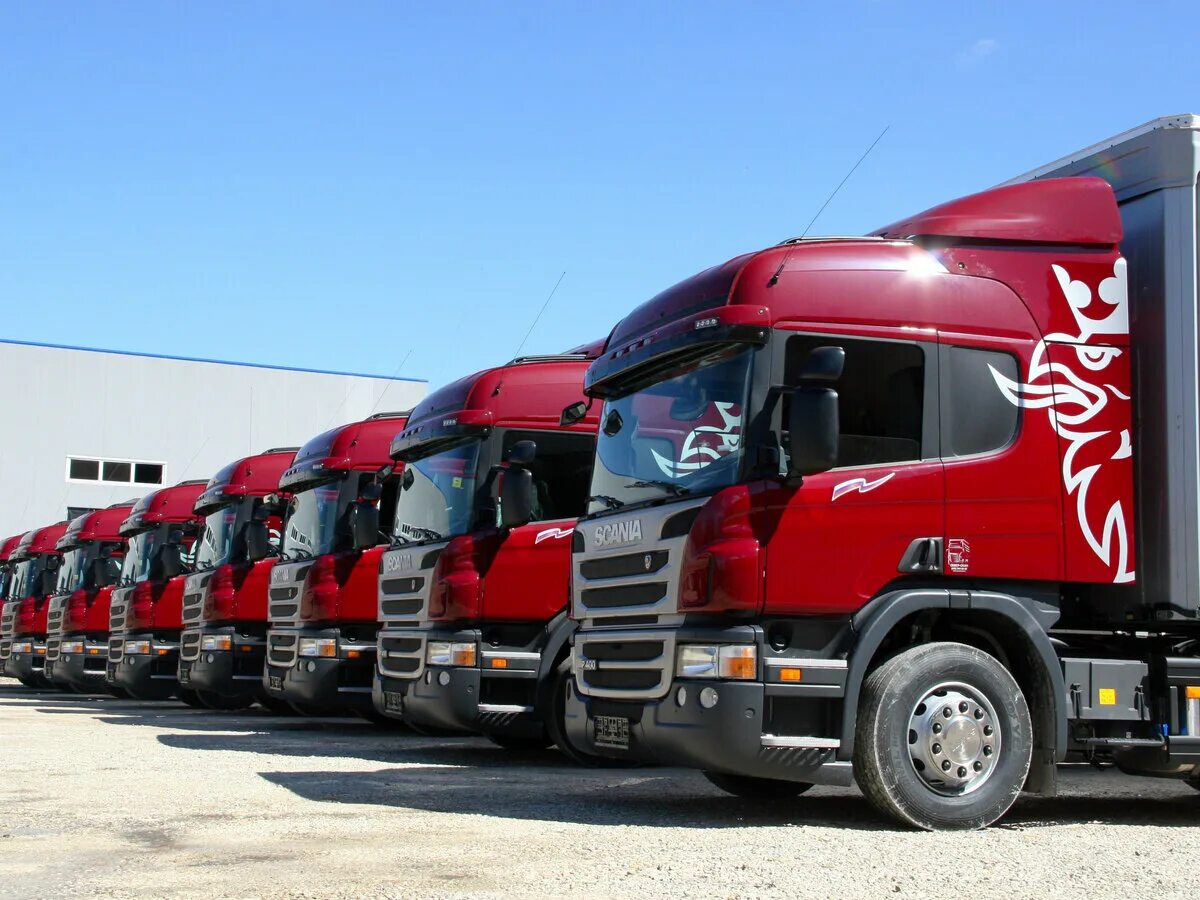 перевозка фурами. Daf lf 2022. транспортная логистика. Mercedes-benz atego 1229. грузовые номера россии.