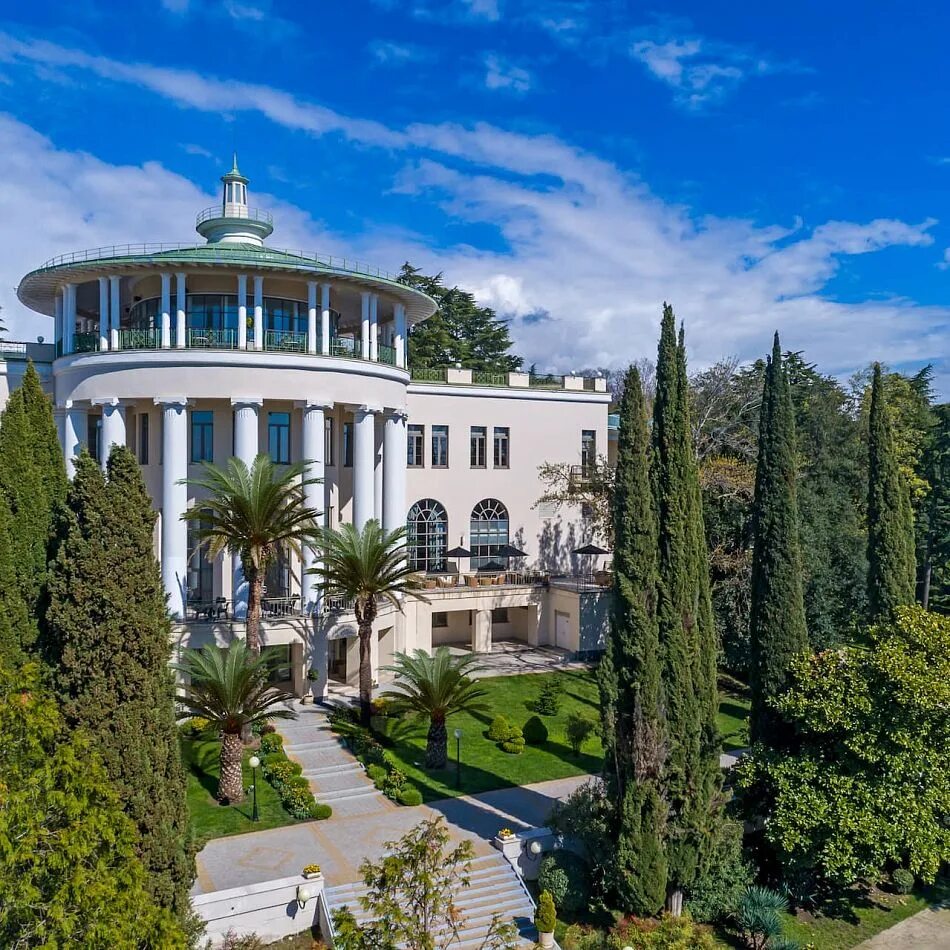 Гранд отель спа сочи. Санаторий Родина Сочи. Гранд отель Родина Сочи. Rodina Grand Hotel Spa Сочи. Rodina Grand Hotel & Spa 5*.