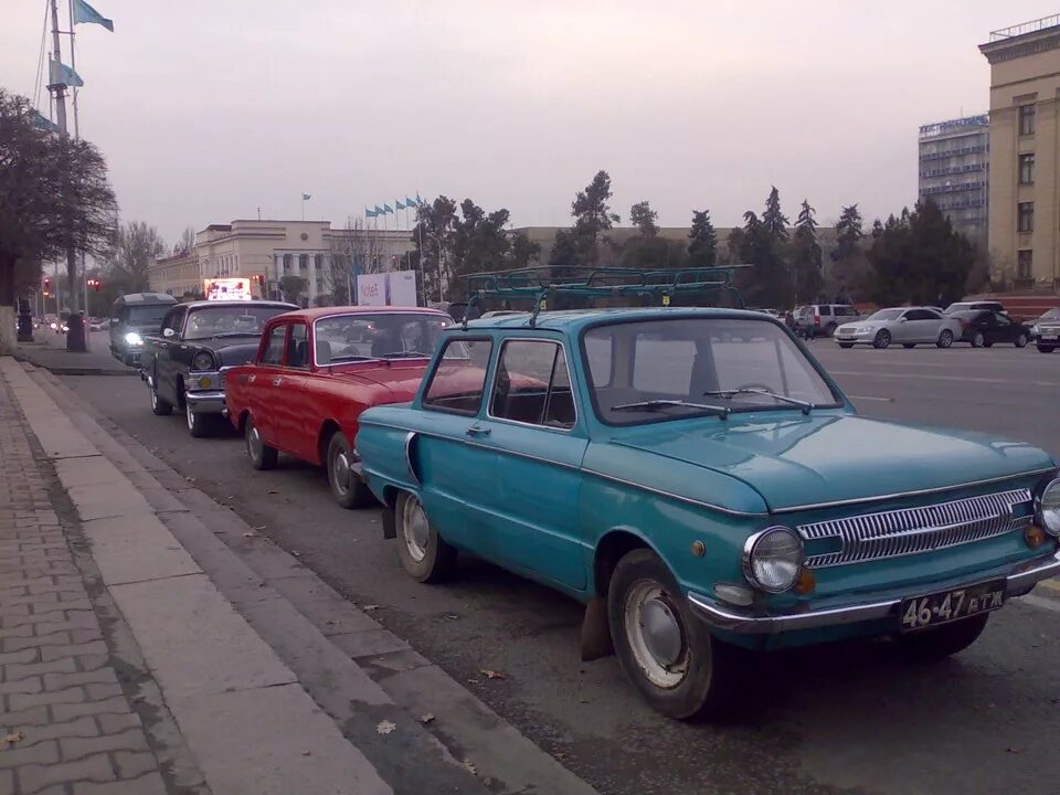 Москвич запорожец. Запорожец москвич жигули волга. Фиат москвич 444. Магазин москвич в волгограде. Запорожец азлк.
