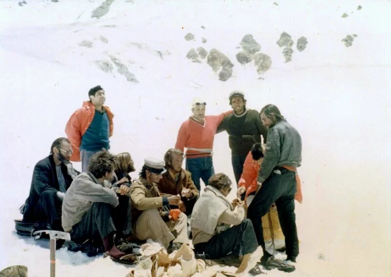 Анды 1972. Крушение в Андах 1972 фильм. Остаться в живых. Чудо в Андах (2010).