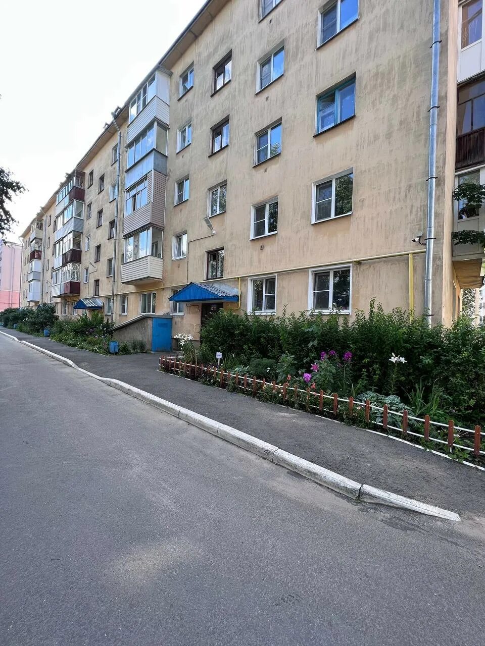 Улица дзержинского вологда. Дзержинского 37 вологда. Дзержинского 31. Ул дзержинского 37. Ул дзержинского вологда.