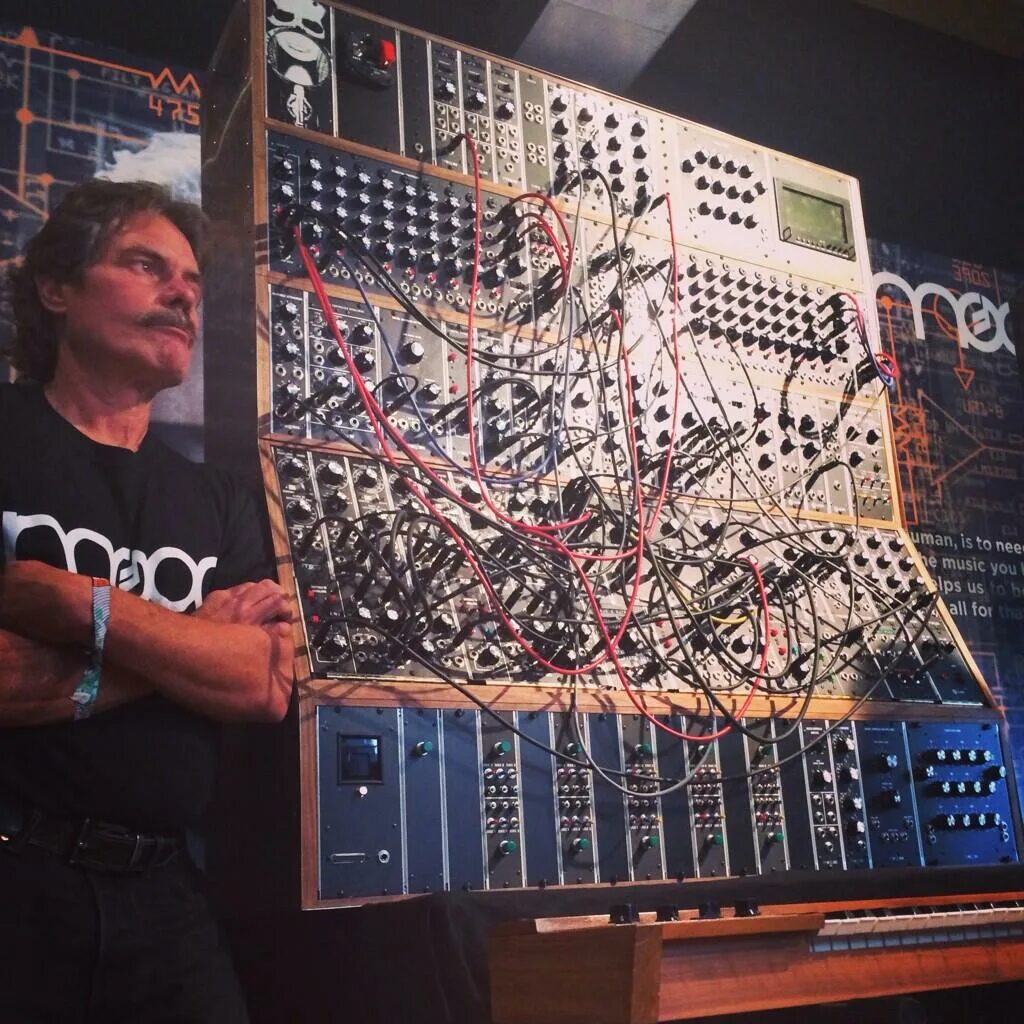 Modular system. Emerson moog modular system. синтезатор moog emerson. эмерсон автоматика. эмерсон nxe.