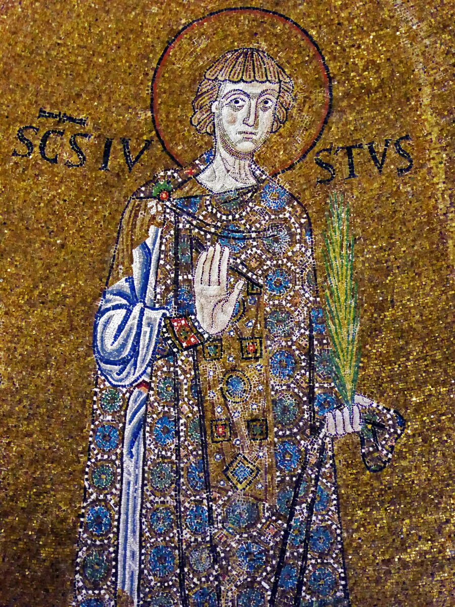 Святые в италии. Икона со святыми Италии. Санд Джусто Триест ангел мозаика.