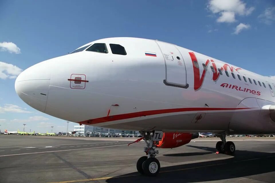 Вим фото. Вим авиа самолеты. авиакомпания vim airlines. самолет вим авиа фото. форма бортпроводника вим авиа.