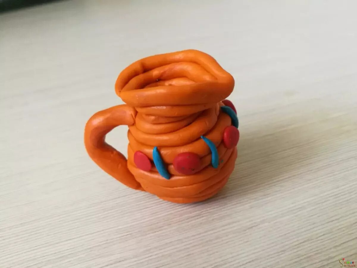 Кувшинчик из пластилина. Комарова лепка кувшинчик. лепка кувшинчик старшая группа. лепка кувшин старшая группа. посуда из пластилина для детей.