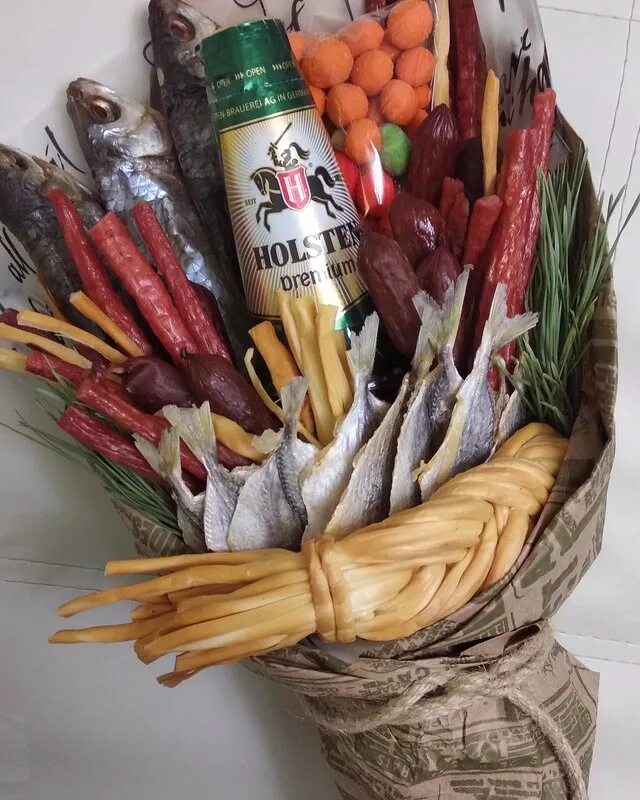 Мужской букет своими руками с пивом пошагово. Букет для мужчины. букет с пивом. букет для мужчины из продуктов.