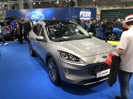 Автосалон 2022