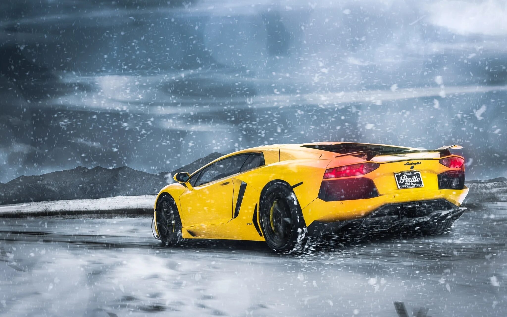 Ламборджини Хуракан в дрифте. Lamborghini Aventador Snow. Lamborghini Aventador дрифт. Lamborghini в снегу. Super editing