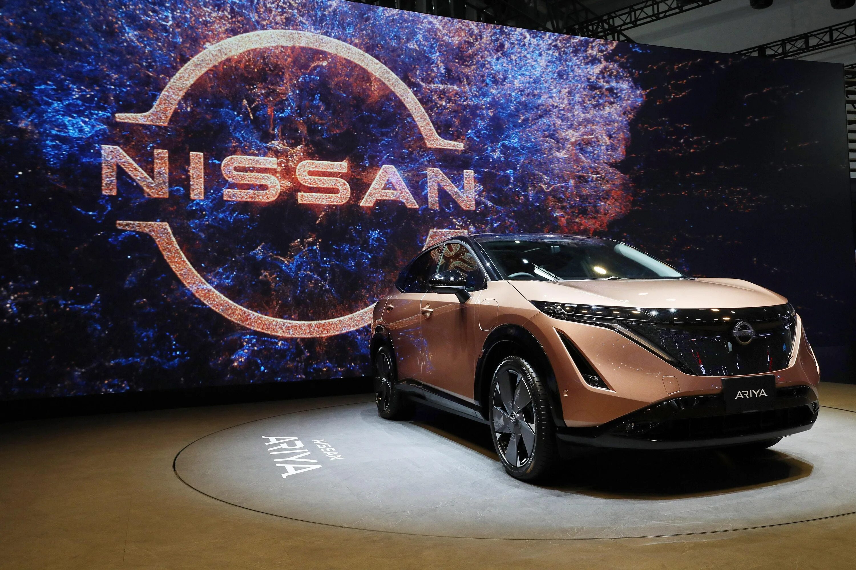 Ниссан ария обзор. Nissan aria. электромобиль ниссан ария. nissan arya. nissan ariya салон.