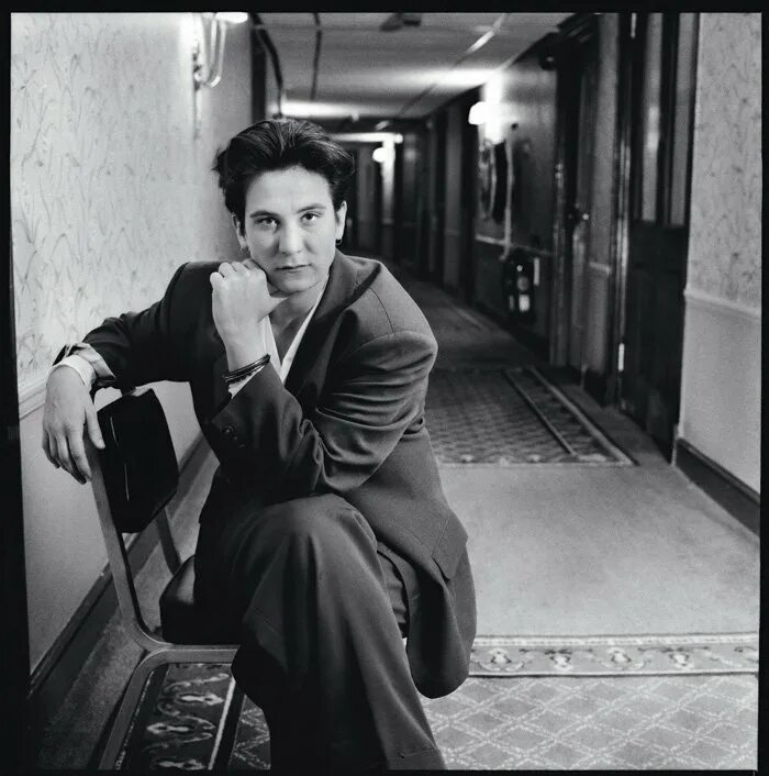 K lang. Кэтрин дон ланг. k.d. lang в молодости. ланг ланг в молодости. kd lang в молодости.