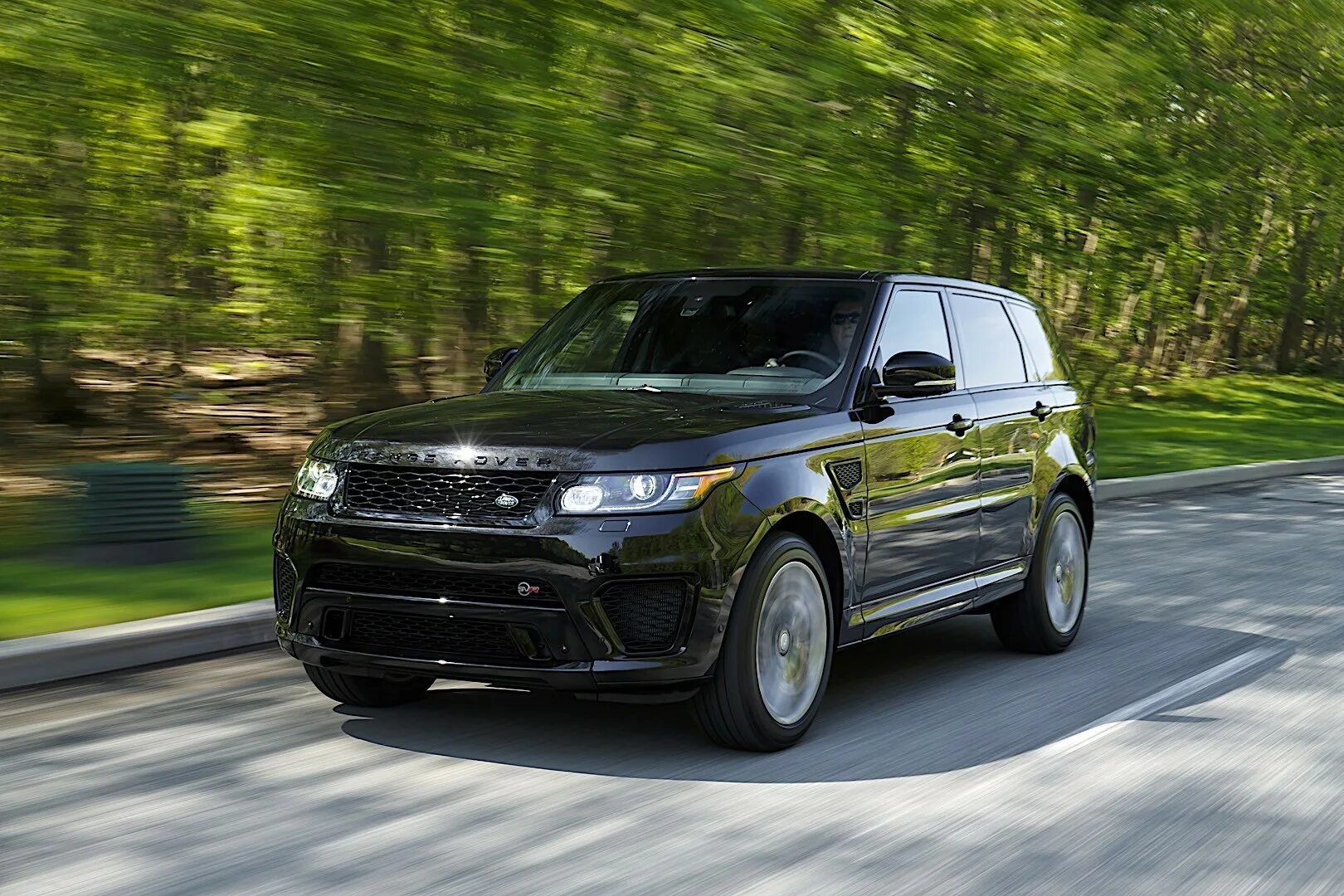 Land rover range rover sports. Land Rover range Rover Sport 2015. Рендж Ровер спорт 2015. Range Rover Sport SVR 2015. Land Rover range Rover Sport SVR.